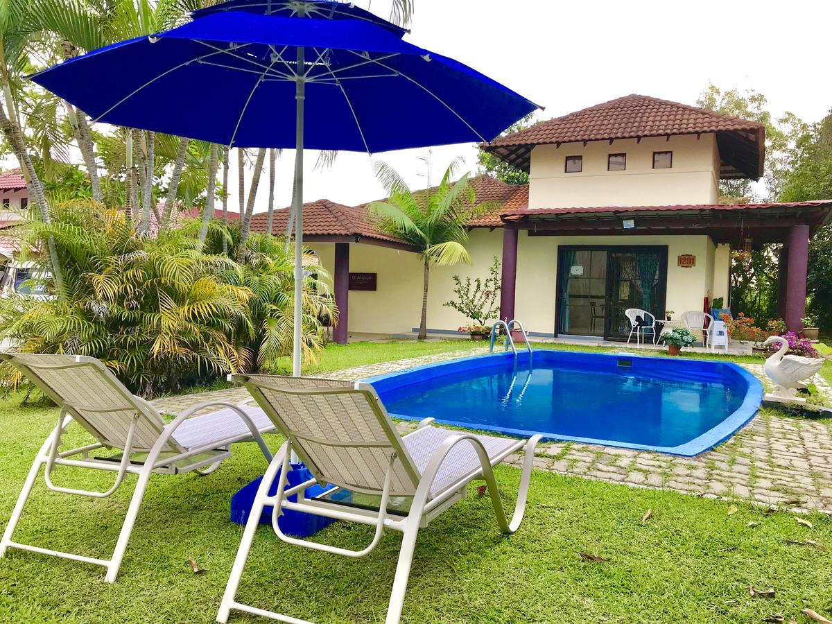 Melaka Afamosa Resort D'Amour Comfortable And Healing With Theater Projector Private Villa With Garden View Swimming Pool Seasonal Christmas Theme Экстерьер фото