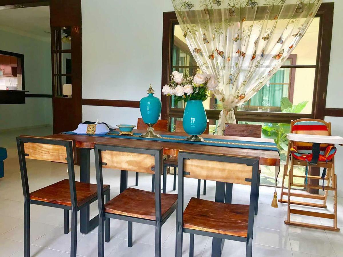 Melaka Afamosa Resort D'Amour Comfortable And Healing With Theater Projector Private Villa With Garden View Swimming Pool Seasonal Christmas Theme Экстерьер фото